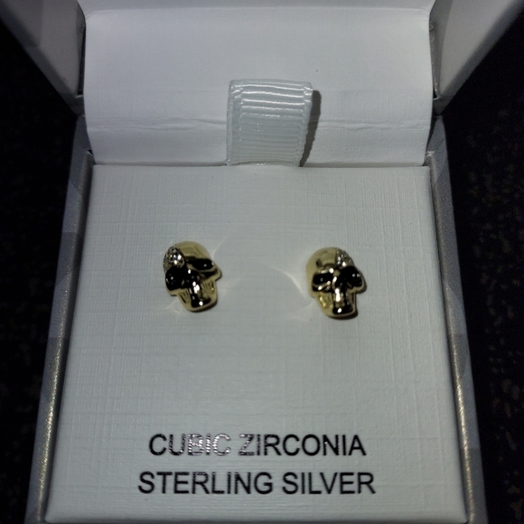 Charlotte and Lexi skull stud sterling silver earrings - Picture 3 of 8